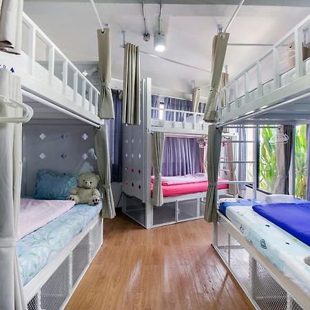 Hostel@Seatzstation Μπανγκόκ Εξωτερικό φωτογραφία